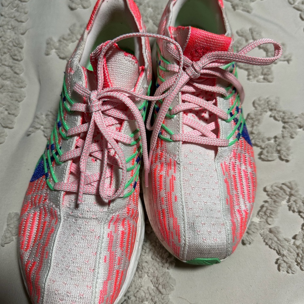 Nike Pink and Green Women's Sneakers